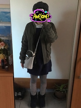 「レッグウォーマー」｜「アイテム（ハンチング/ベレー帽）」を使った、Sayaさん（レディース・152cm）の冬コーディネート