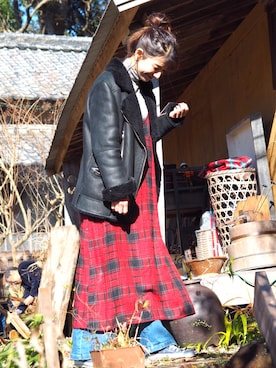 「アイテム（ピアス（両耳用））」を使った、スザンヌさん（レディース・165cm・30代）の冬コーディネート