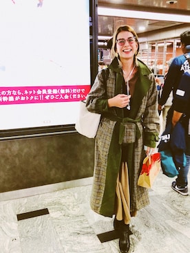 「Ameri（アメリ）のアイテム（トレンチコート）」を使った、スザンヌさん（レディース・165cm）の秋コーディネート