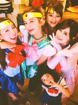 「美少女戦士セーラームーン（ビショウジョセンシセーラームーン）のアイテム」を使った、スザンヌさん（レディース・165cm）の秋コーディネート