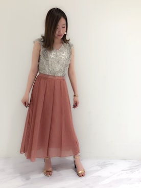 「アイテム（サンダル、ゴールド系）」を使った、OR i BEさん（レディース・157cm）の春コーディネート