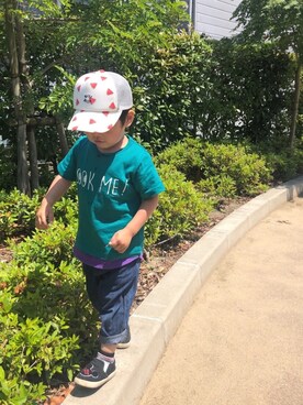 「SHOO・LA・RUE（シューラルー）の【80-130cm】メッセージTシャツ（Tシャツ/カットソー）」を使った、hinataさん（キッズ・100cm）の夏コーディネート