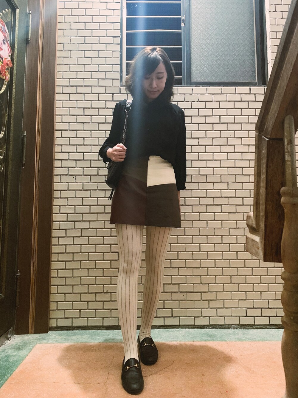 「ONCE UPON A TIMEのアイテム（スカート、ブラウン系）」を使った、Maureenさん（レディース・155cm）の春コーディネートの1枚目の写真