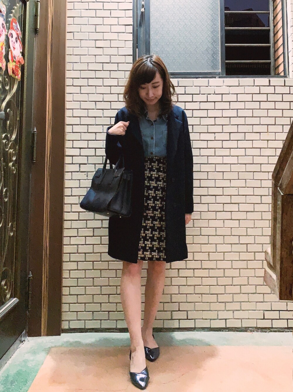 「spontaneous、dresseum、Nude、Anns、Weaving、ドレジアム、スカート、マルチウェイ」｜「ONCE UPON A TIMEの沾到果醬｜馬賽克毛呢短裙（スカート、ブルー系）」を使った、Maureenさん（レディース・155cm）の春コーディネートの1枚目の写真