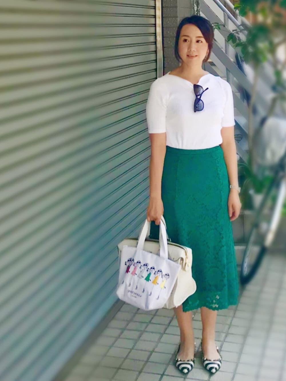 「夏、UNIQLO、リブボートネックT、シンプルコーデ、お仕事コーデ、ママコーデ、プチプラ、バレンチノ、レース、domanist」｜「UNIQLOのリブボートネックT（5分袖）（Tシャツ/カットソー、ホワイト系）」を使った、ChitoseImanishiさん（レディース・155cm）の春コーディネートの1枚目の写真