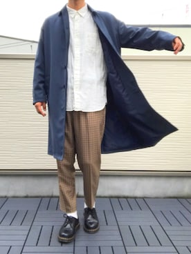 「秋のブラウンスタイル」｜「アイテム（ステンカラーコート）」を使った、TaKaさん（メンズ・176cm）の秋コーディネート