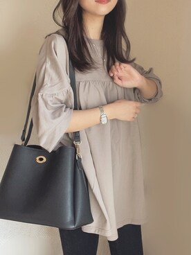 「reca（レカ）のアイテム（トップス、ベージュ系）」を使った、mhywearさん（レディース・157cm）の秋コーディネート