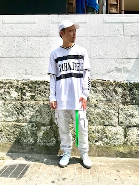 「原宿」｜「アイテム（スラックス）」を使った、LEFLAHさん（メンズ・174cm）の春コーディネート