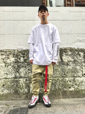 「原宿」｜「アイテム（チノパンツ）」を使った、LEFLAHさん（メンズ・174cm）の春コーディネート