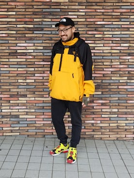 「アイテム（シューズ）」を使った、rinosmanさん（メンズ・179cm）の春コーディネート