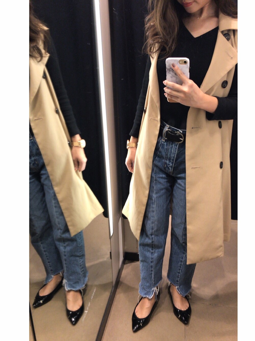 「秋服、シンプルコーデ、オトナカジュアル、デニム、ジレンチ、リブバレエネックT、シンプル」｜「GUのアイテム（その他アウター、ベージュ系）」を使った、m.さん（レディース・149cm）の秋コーディネートの1枚目の写真