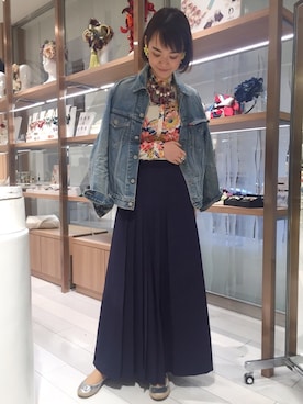 「BUTTERFLY TWISTS（バタフライツイスト）のアイテム」を使った、菅千代美(すがちよみ)さん（レディース・170cm）の春コーディネート