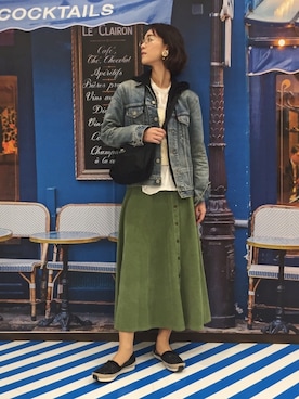 「BUTTERFLY TWISTS（バタフライツイスト）のアイテム」を使った、菅千代美(すがちよみ)さん（レディース・170cm）の春コーディネート