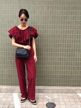 「アイテム（つなぎ/オールインワン、レッド系）」を使った、菅千代美(すがちよみ)さん（レディース・170cm）の夏コーディネート