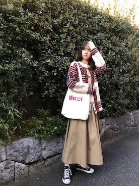 「CONVERSE（コンバース）のALL STAR HI（スニーカー）」を使った、菅千代美(すがちよみ)さん（レディース・170cm）の春コーディネート