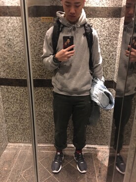 Tszkit Lauさんのコーディネート