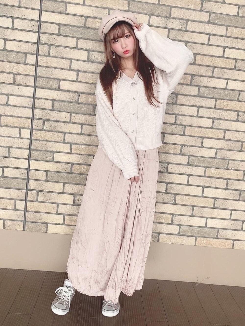 「Emsexciteのアイテム（キャスケット、ピンク系）」を使った、aInYan♡さん（レディース・160cm）の夏コーディネートの1枚目の写真
