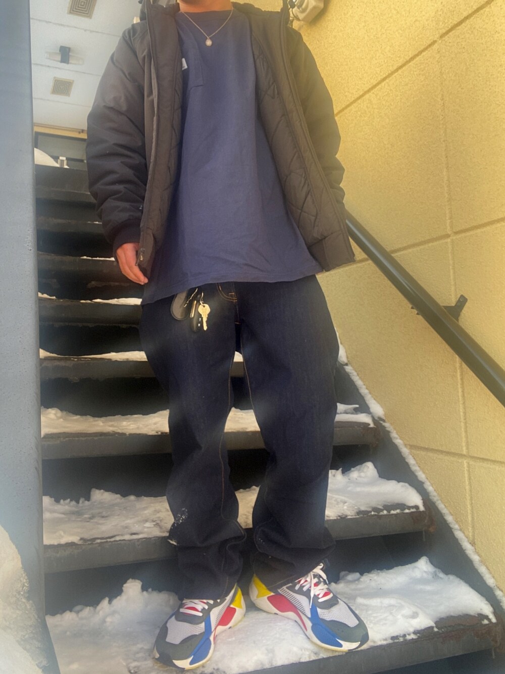 「street、streetstyle、ストリート、スケータースタイル、carhartt、IL BISONTE、GU」｜「CarharttのCarhartt/カーハート Washed Duck Insulated Active Jacket ダック キルト裏地付 アクティブジャケット（マウンテンパーカー、ブラック系）」を使った、3✖︎9さん（メンズ・168cm）の冬コーディネートの1枚目の写真