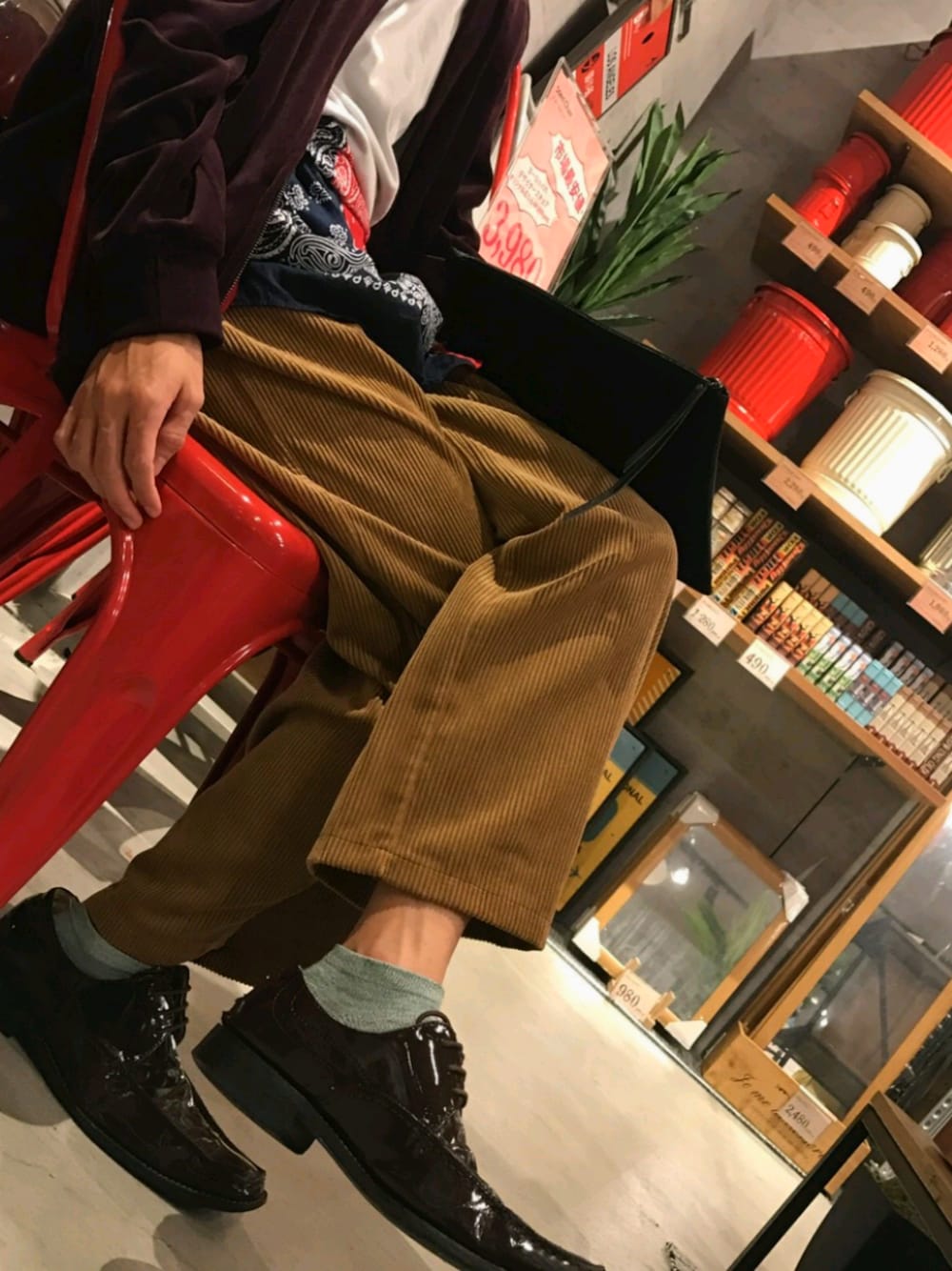 「GUのアイテム（ブルゾン、パープル系）」を使った、Shu.Yさん（メンズ・167cm）の秋コーディネートの1枚目の写真