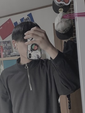 「ROQUEのアイテム（アクセサリー）」を使った、むんさん（メンズ・178cm）の冬コーディネート