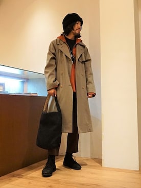 「marka（マーカ）のアイテム（トレンチコート）」を使った、ARKnets STAFFさん（メンズ・177cm）の秋コーディネート