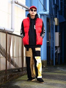 「WP（ダブリューピー）のアイテム（パーカー）」を使った、ARKnets STAFFさん（メンズ・173cm）の冬コーディネート