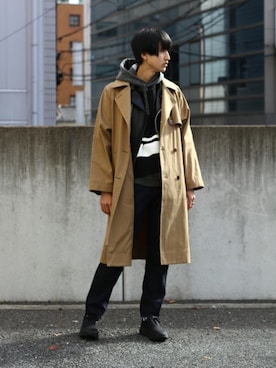 「marka（マーカ）のアイテム（トレンチコート）」を使った、ARKnets STAFFさん（メンズ・181cm）の冬コーディネート