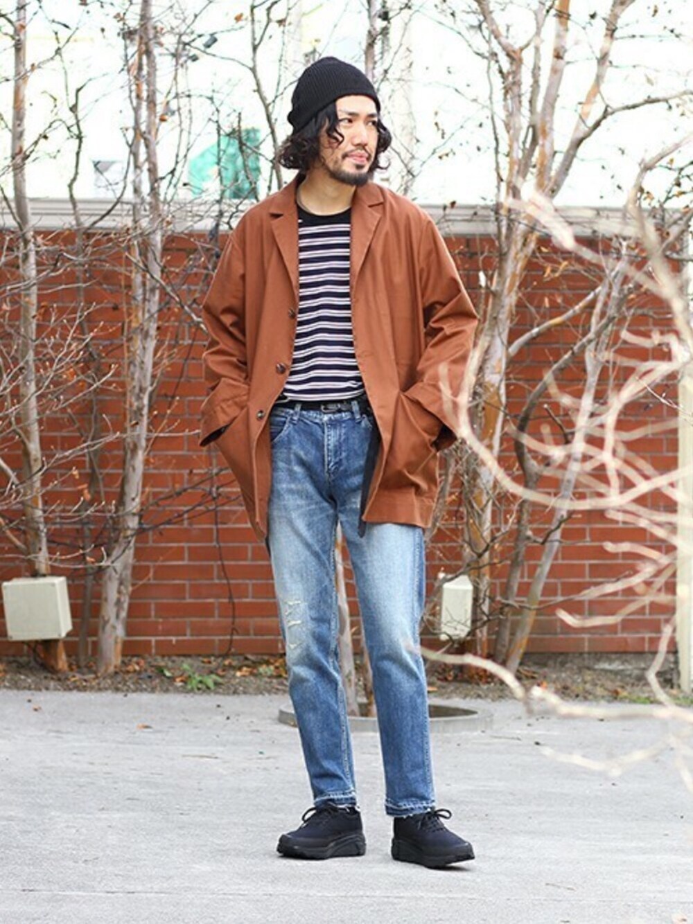 「markaのmarka / マーカ：WORK JACKET：M19A-05JK01C[COR]（ブルゾン、ブラウン系）」を使った、ARKnets STAFFさん（メンズ・177cm）の春コーディネートの1枚目の写真