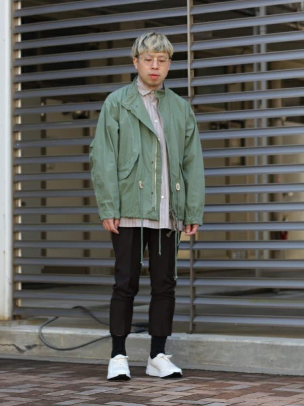 「markaのmarka / マーカ：【予約】MILITARY JACKET：M19A-15BL01C[COR]（ミリタリージャケット、グリーン系）」を使った、ARKnets STAFFさん（メンズ・174cm）の春コーディネートの1枚目の写真