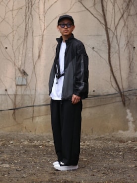 「WP（ダブリューピー）のアイテム（ジャケット/アウター）」を使った、ARKnets STAFFさん（メンズ・175cm）の春コーディネート