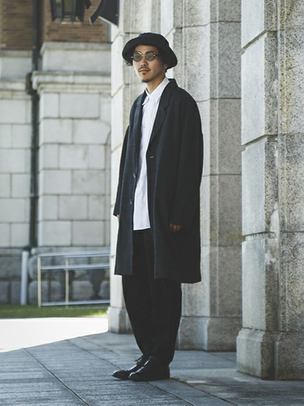 「marka」｜「markaのmarka / マーカ：DOLMAN SLEEVES CHESTER COAT：M19C-20CO01C[COR]（チェスターコート、グレー系）」を使った、ARKnets STAFFさん（メンズ・175cm）の秋コーディネートの1枚目の写真