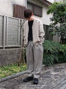 「ARKnets」｜「アイテム（スラックス）」を使った、ARKnets STAFFさん（メンズ・173cm）の春コーディネート
