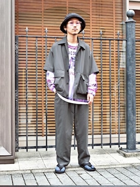 「ARKnets」｜「アイテム（スラックス）」を使った、ARKnets STAFFさん（メンズ・175cm）の夏コーディネート