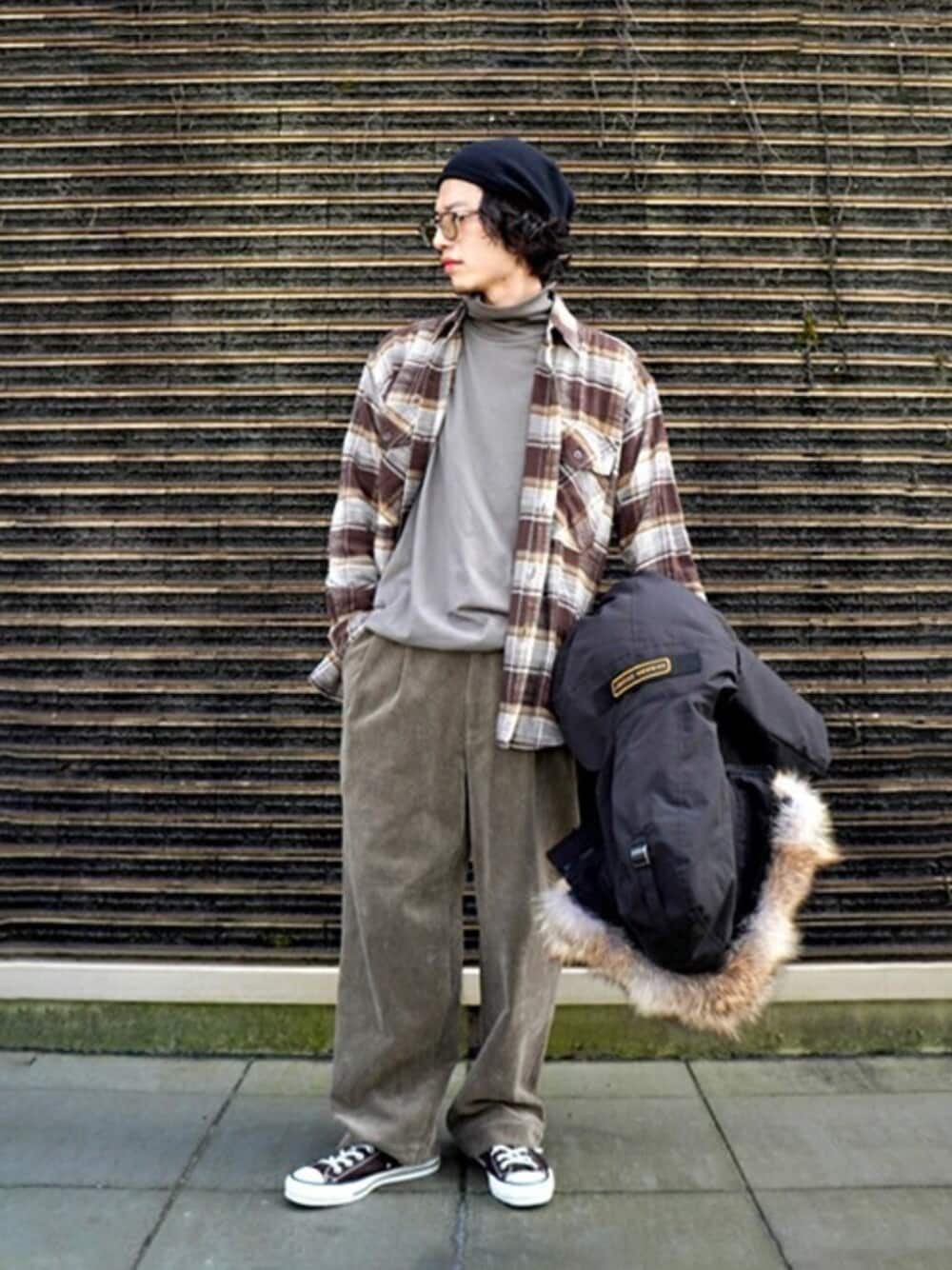 「チェックシャツ、ネルシャツ、gold、ARKnets、2020AW」｜「GOLDのGOLD / ゴールド：SLUB NEL CHECK BIG POCKET WORK SHIRT：GL28481[MUS]（シャツ/ブラウス、ブラウン系）」を使った、ARKnets STAFFさん（メンズ・170cm）の秋コーディネートの1枚目の写真
