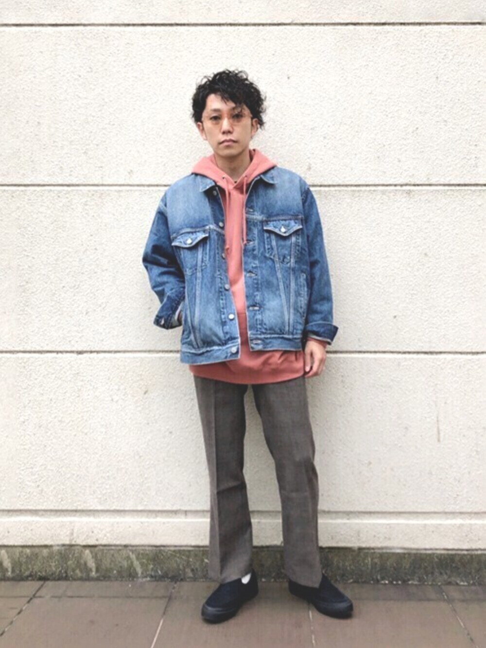 「ビッグシルエット、プルオーバーパーカー、PORT BY ARK、ARKnets、2020AW、BALLAST ARK」｜「BALLAST ARKのBALLAST ARK / バラストアーク：BIG SIZE PULL PARKA：BA02-T003[AST]（パーカー、レッド系）」を使った、ARKnets STAFFさん（メンズ・172cm）の秋コーディネートの1枚目の写真