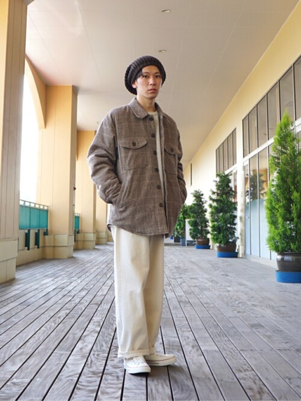「GOLDのGOLD / ゴールド：MILLING C/W TWILL C.P.O JACKET：GL14659[MUS]（ミリタリージャケット、ベージュ系）」を使った、ARKnets STAFFさん（メンズ・168cm）の秋コーディネートの1枚目の写真