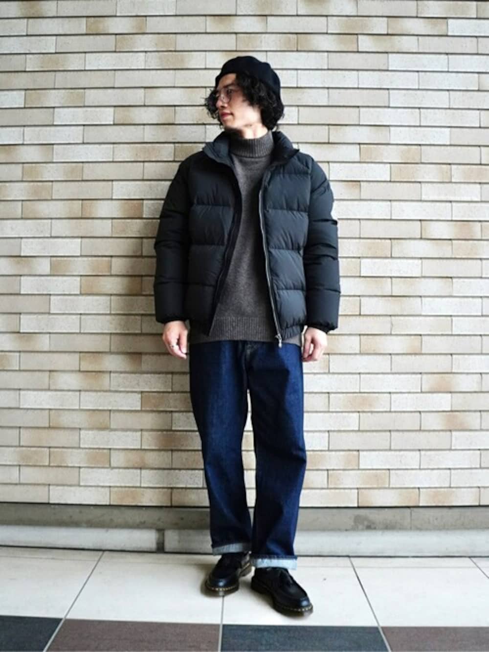 「markaのmarka / マーカ：5POCKETS - 13oz organic cotton -：M20D-02PT01C[COR]（デニムパンツ、ブルー系）」を使った、ARKnets STAFFさん（メンズ・170cm）の秋コーディネートの1枚目の写真