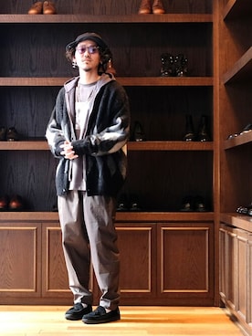 「GOLD（ゴールド）のアイテム（帽子）」を使った、ARKnets STAFFさん（メンズ・175cm）の秋コーディネート