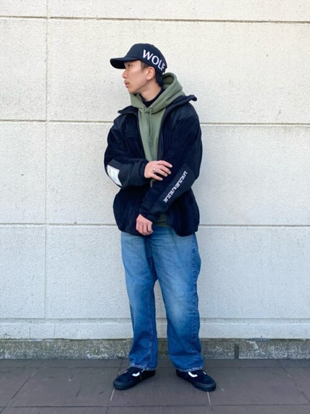 「FLAG SPORTのFLAG SPORT / フラッグスポーツ：Lot.FS007：FS007[STD]（デニムパンツ、ブルー系）」を使った、ARKnets STAFFさん（メンズ・171cm）の冬コーディネートの1枚目の写真