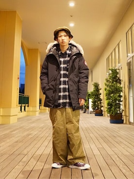 「GOLD（ゴールド）のアイテム（帽子）」を使った、ARKnets STAFFさん（メンズ・168cm）の冬コーディネート