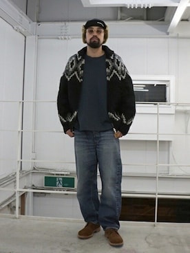 「FLAG SPORT（フラッグスポーツ）のアイテム（パンツ）」を使った、ARKnets STAFFさん（メンズ・180cm）の冬コーディネート