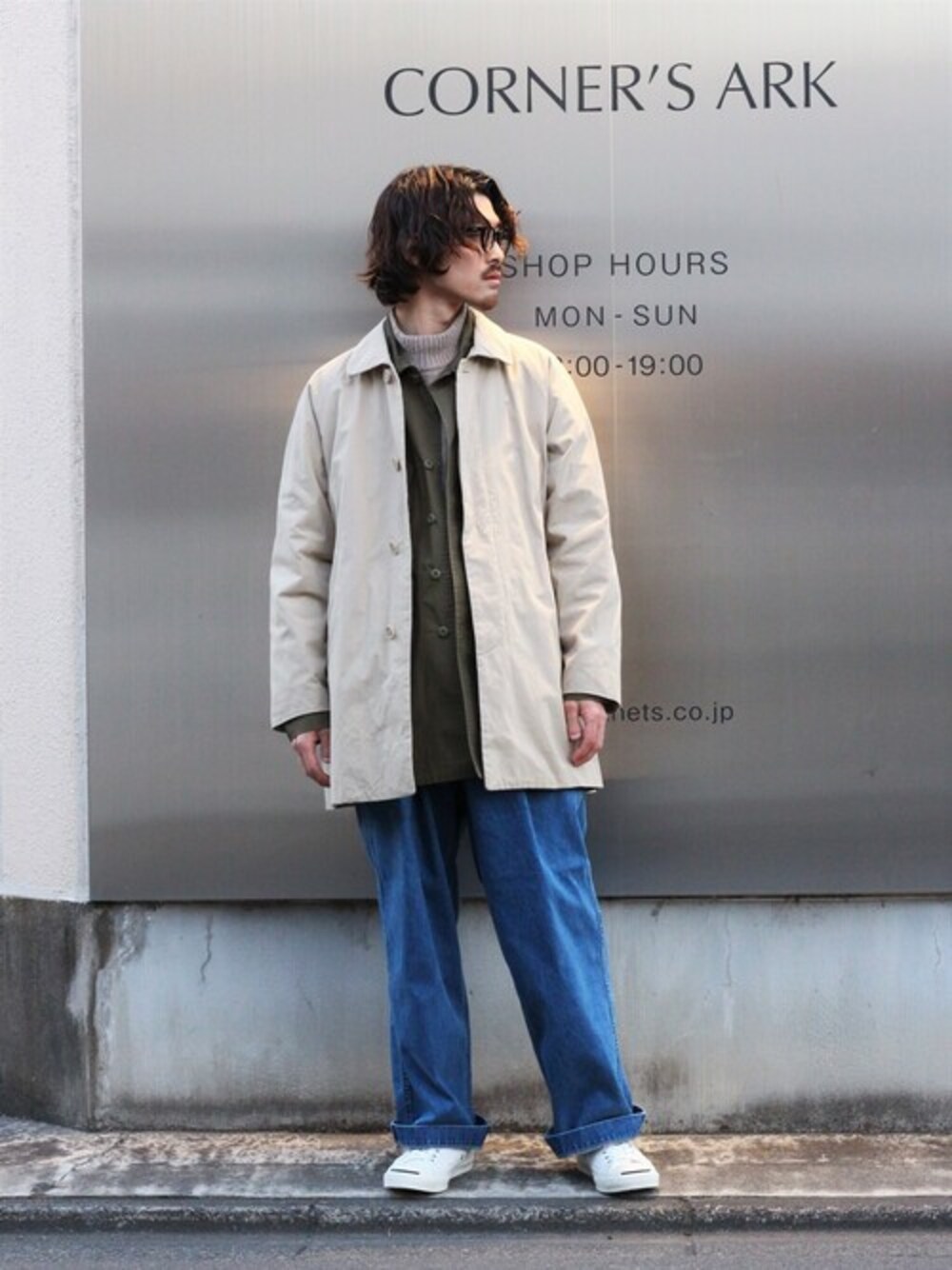 「markaのmarka / マーカ：JUNGLE FATIGUE JACKET - organic cotton canvas -：M20C-11BL01C[COR]（ミリタリージャケット、ブラウン系）」を使った、ARKnets STAFFさん（メンズ・173cm）の冬コーディネートの1枚目の写真
