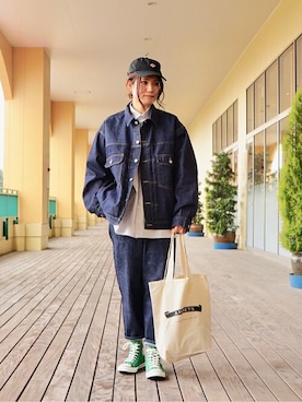 「marka（マーカ）のアイテム（デニムジャケット）」を使った、ARKnets STAFFさん（レディース・168cm）の冬コーディネート