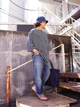 「FLAG SPORT（フラッグスポーツ）のアイテム（パンツ）」を使った、ARKnets STAFFさん（メンズ・172cm）の春コーディネート