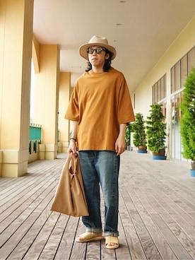 「FLAG SPORT（フラッグスポーツ）のアイテム（パンツ）」を使った、ARKnets STAFFさん（メンズ・168cm）の春コーディネート