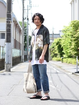 「FLAG SPORT（フラッグスポーツ）のアイテム（パンツ）」を使った、ARKnets STAFFさん（メンズ・168cm）の春コーディネート