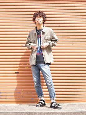 「FLAG SPORT（フラッグスポーツ）のアイテム（パンツ）」を使った、ARKnets STAFFさん（メンズ・175cm）の春コーディネート