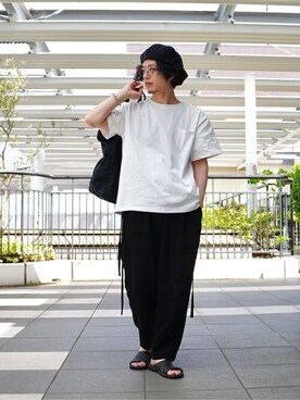 「GOLD（ゴールド）のアイテム（その他パンツ）」を使った、ARKnets STAFFさん（メンズ・170cm）の春コーディネート