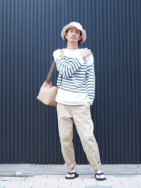 「FLAG SPORT（フラッグスポーツ）のアイテム（パンツ）」を使った、ARKnets STAFFさん（メンズ・175cm）の春コーディネート