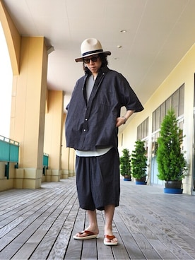 「GOLD（ゴールド）のアイテム（その他パンツ）」を使った、ARKnets STAFFさん（メンズ・168cm）の春コーディネート
